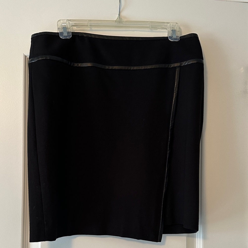 White House Black Market Black Pencil Skirt Size 8